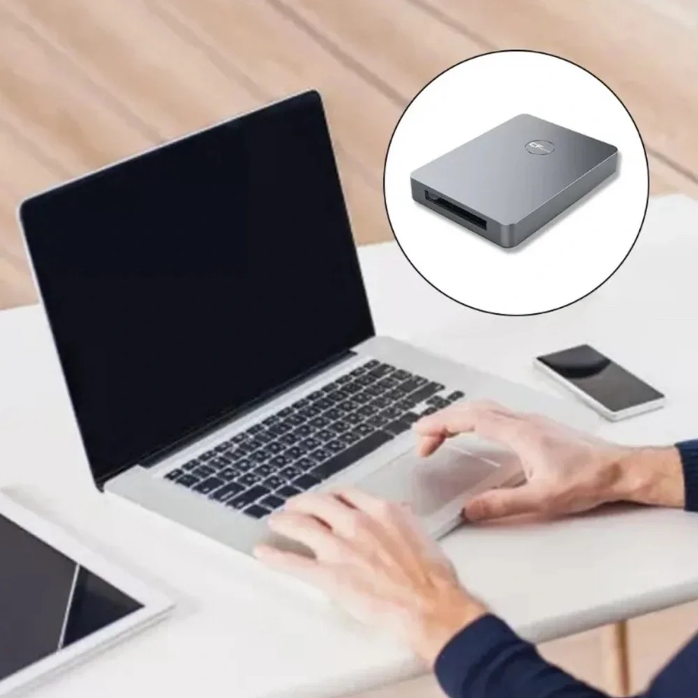 USB Memory Card Reader & Hub 3.0 CFexpress 5 Gbps Type C for Laptop / Phone New